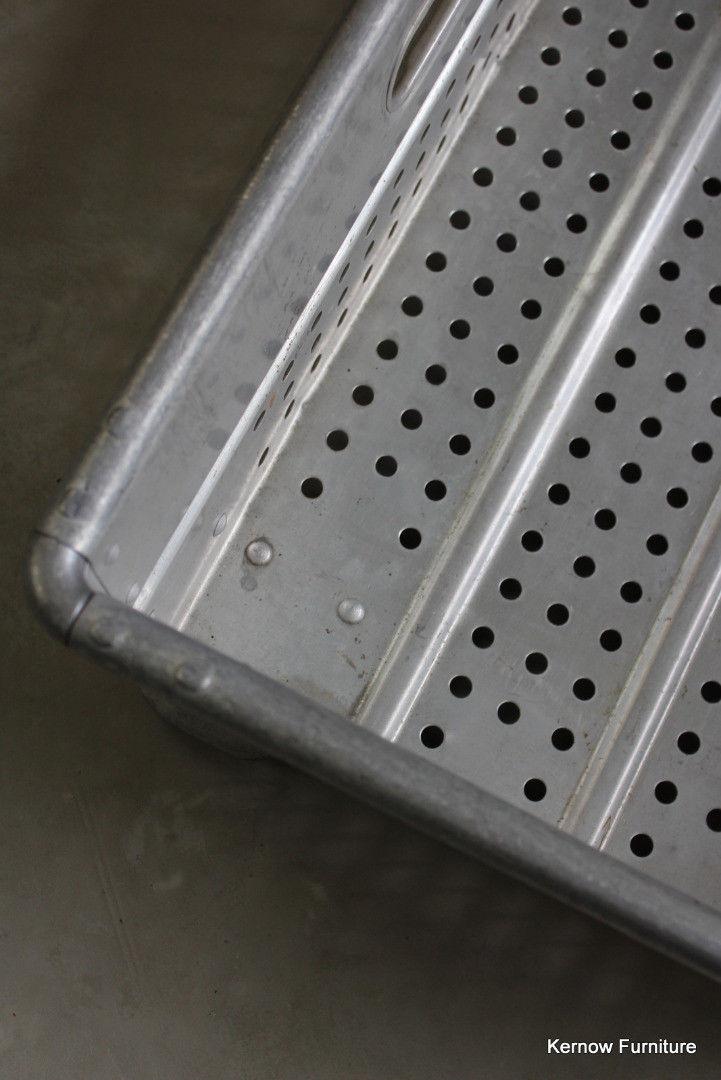 Aluminium Industrial Stacking Tray - Kernow Furniture