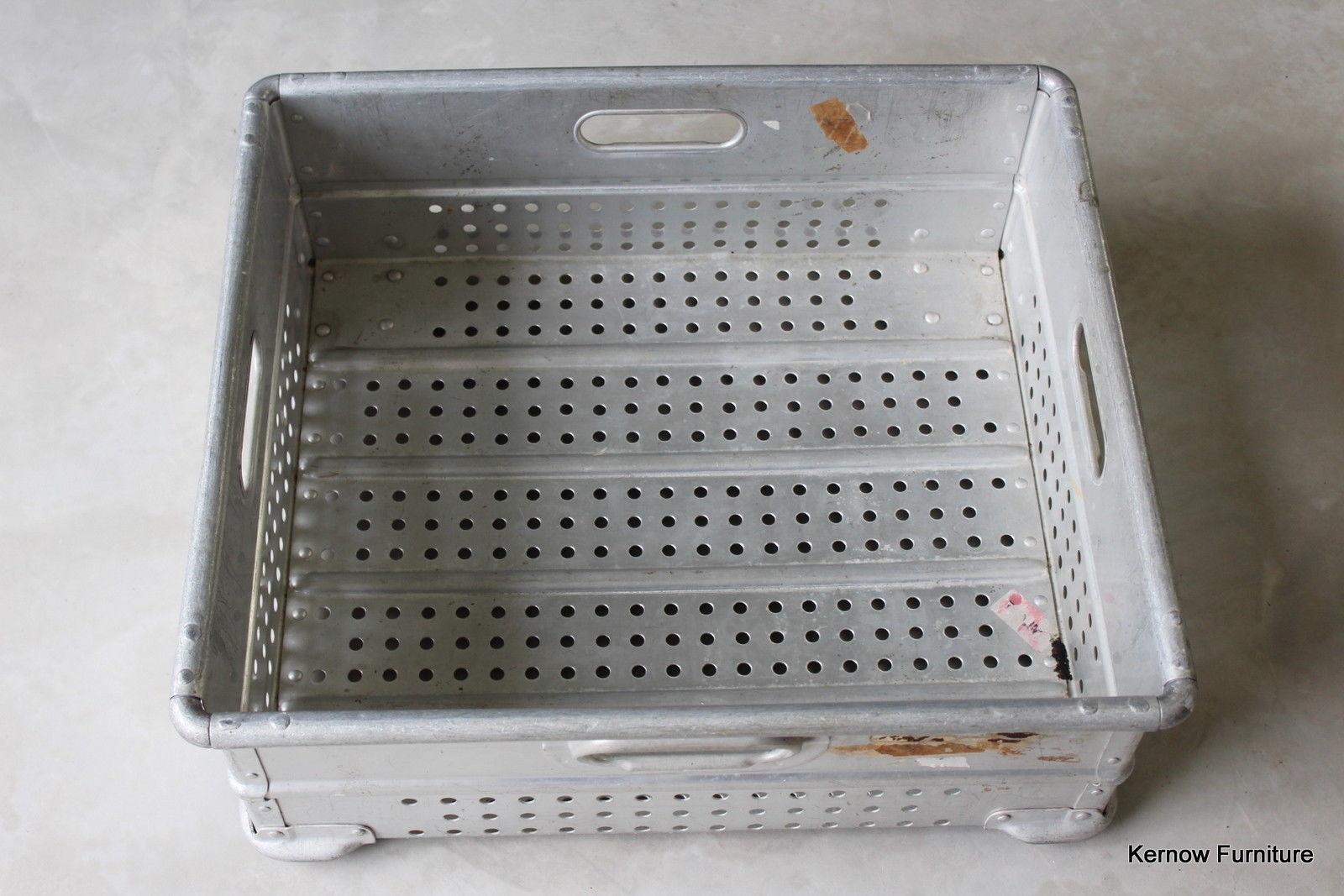 Aluminium Industrial Stacking Tray - Kernow Furniture