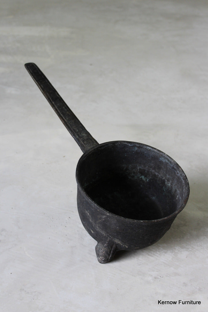 Antique Smelting Pot - Kernow Furniture