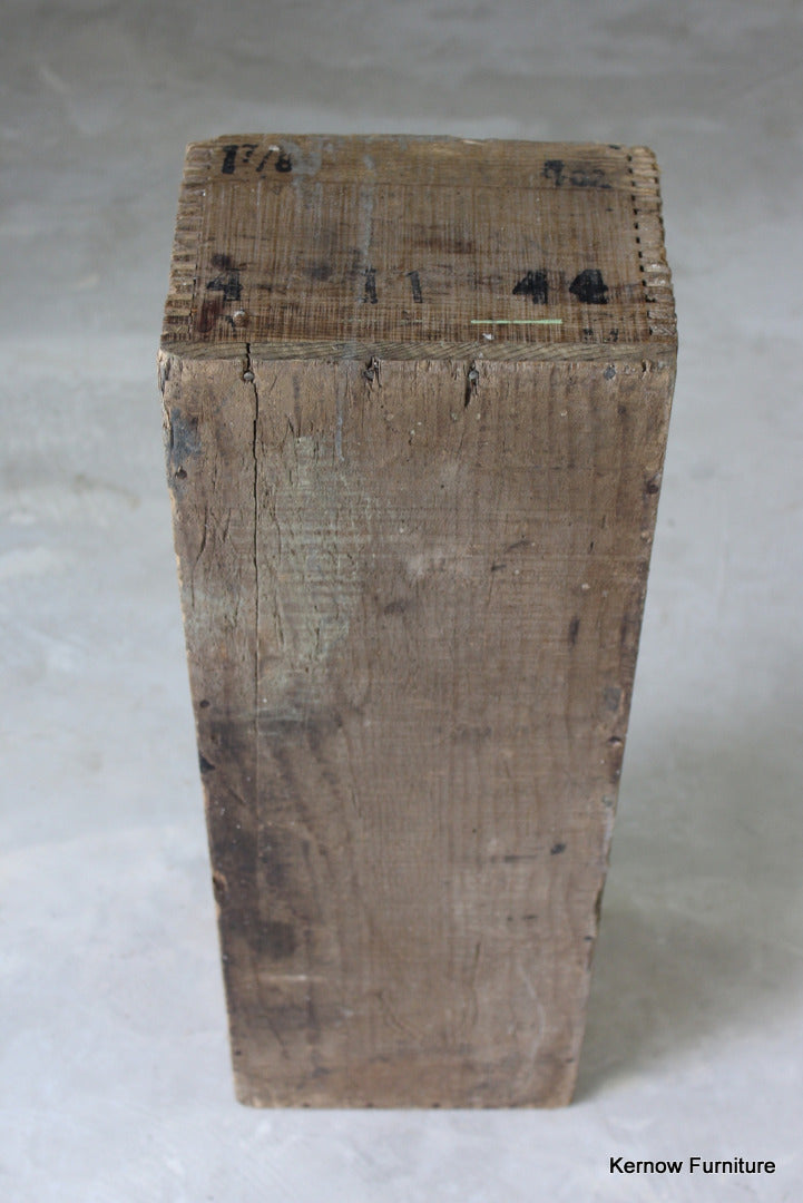 Vintage Rustic Wooden Crate - Kernow Furniture