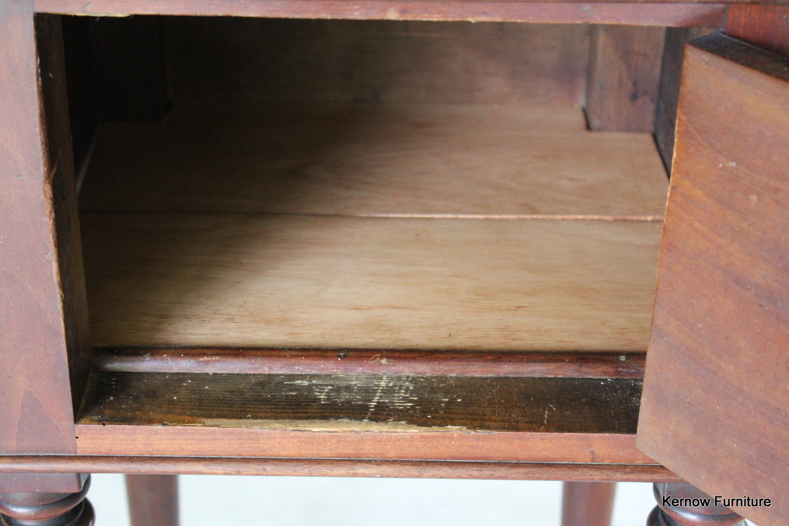 Antique Mahogany Bedside Cabinet - Kernow Furniture