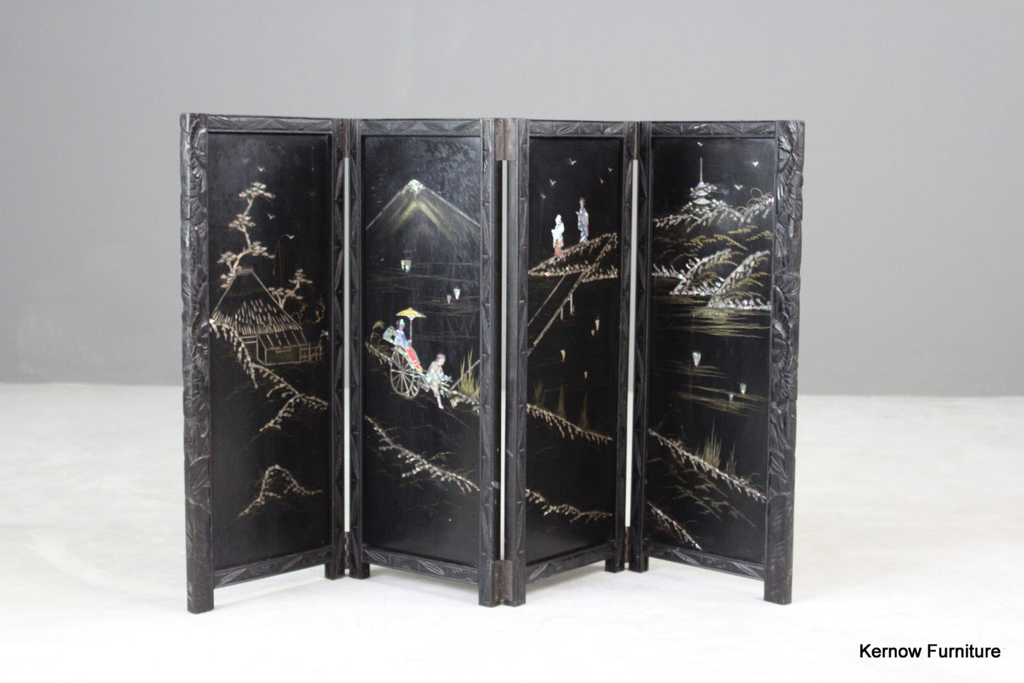 Japanese Folding Screen - Kernow Furniture