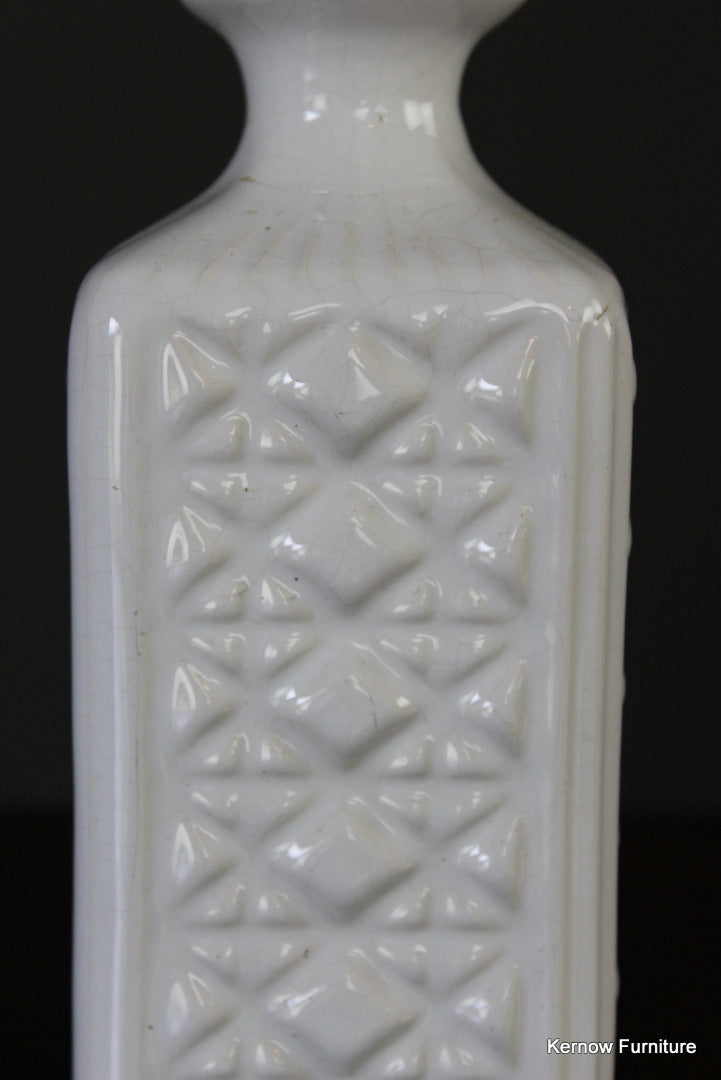 White Ceramic Lamp - Kernow Furniture