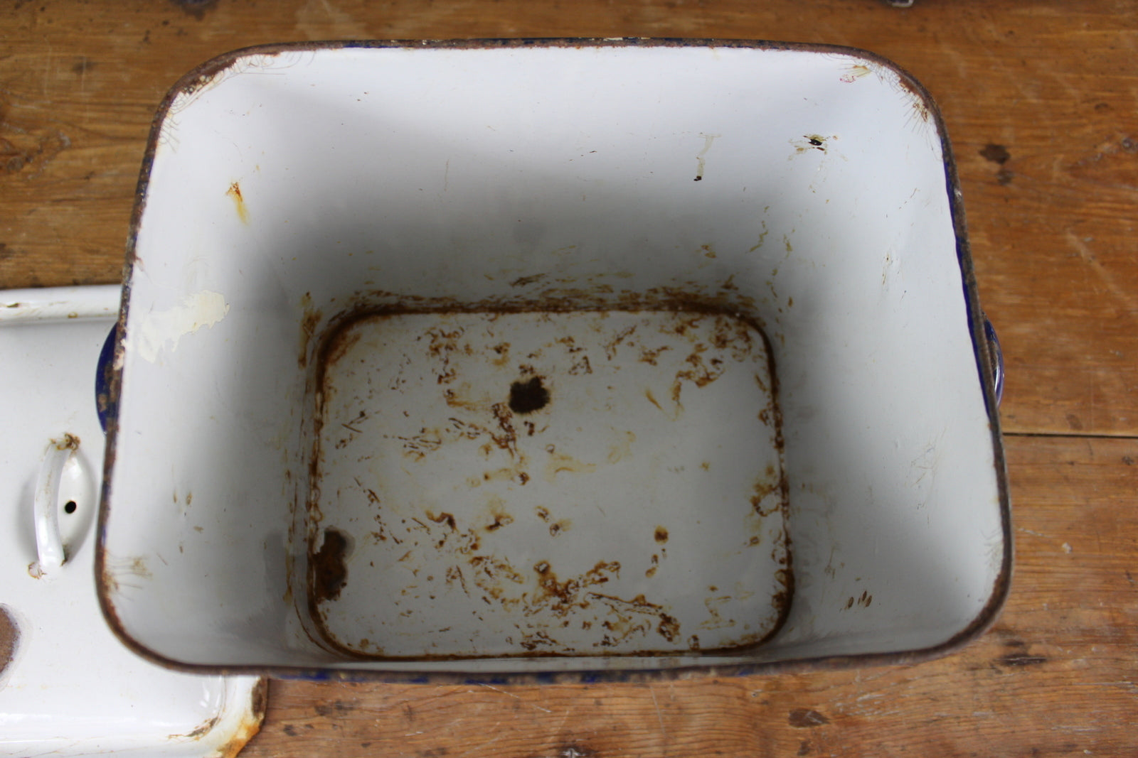 Vintage White Enamel Bread Bin - Kernow Furniture