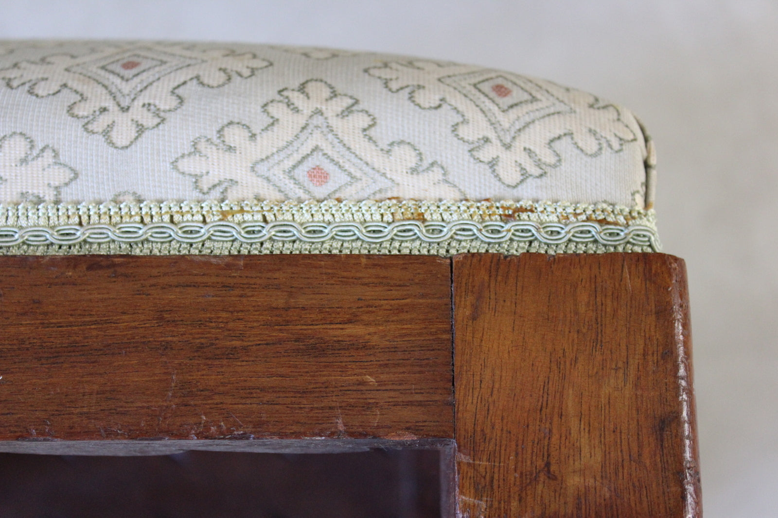 Mahogany Dressing Stool - Kernow Furniture