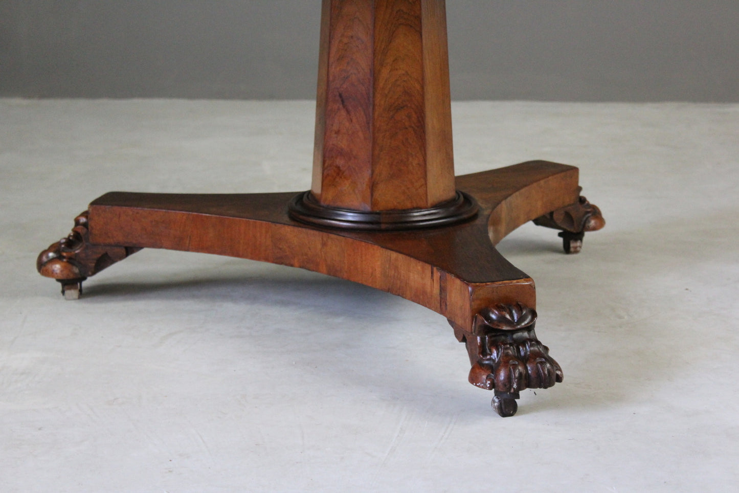 Early 19th Century Rosewood Tilt Top Table - Kernow Furniture