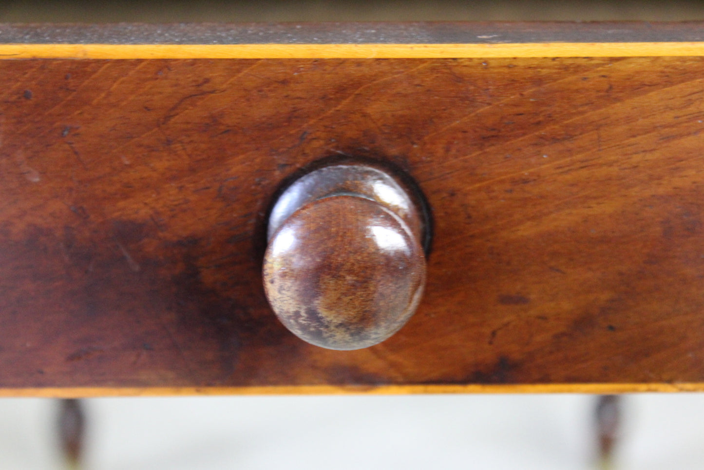 Victorian Occasional Table - Kernow Furniture