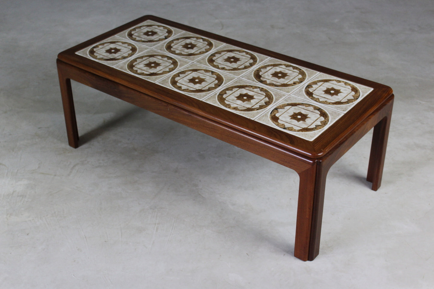 Retro Teak Coffee Table - Kernow Furniture