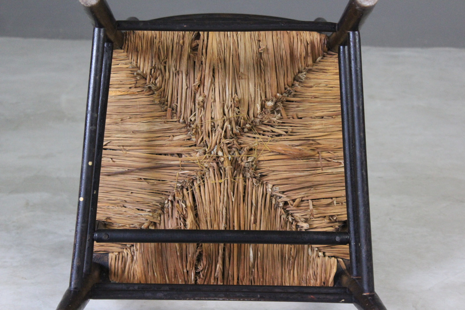 Seagrass Carver Chair - Kernow Furniture