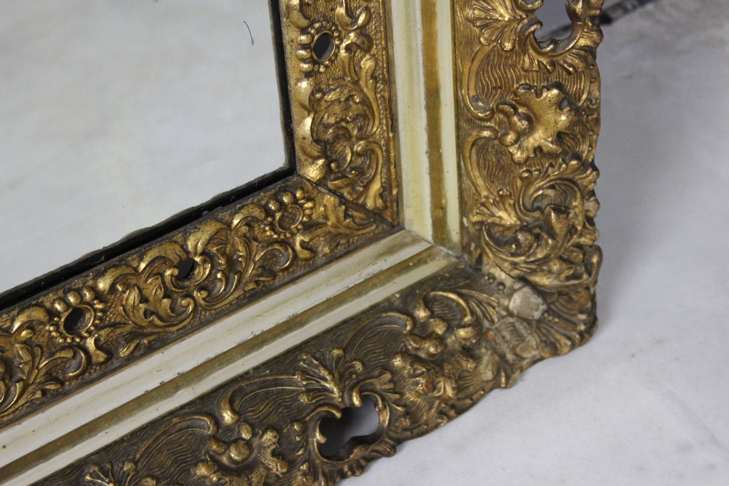 Large Ornate Gilt Mirror - Kernow Furniture