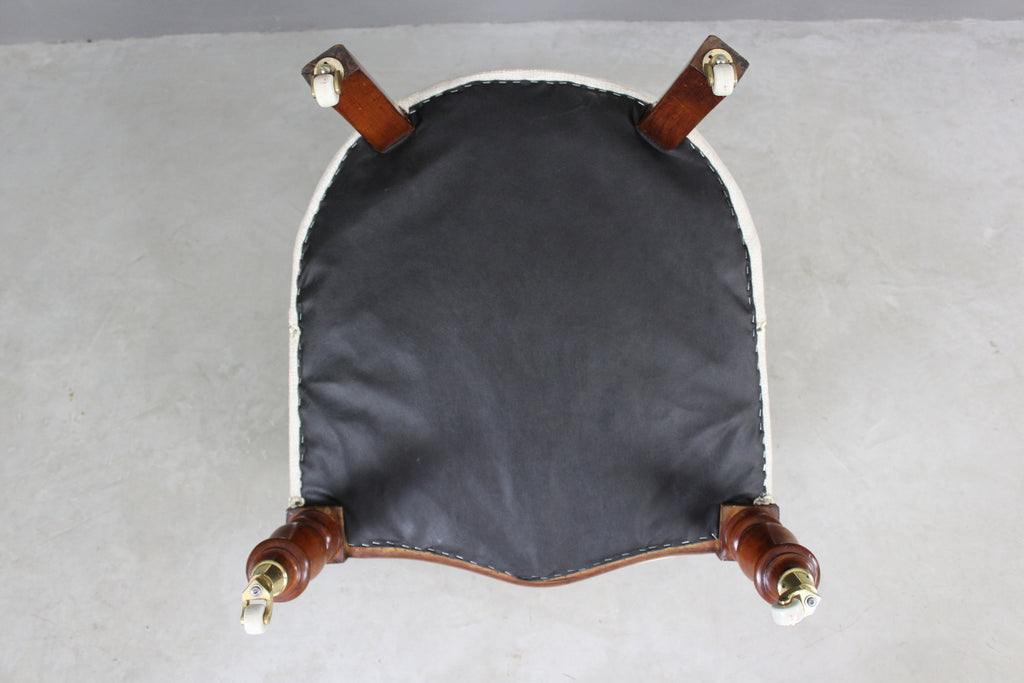 Victorian Button Back Armchair - Kernow Furniture