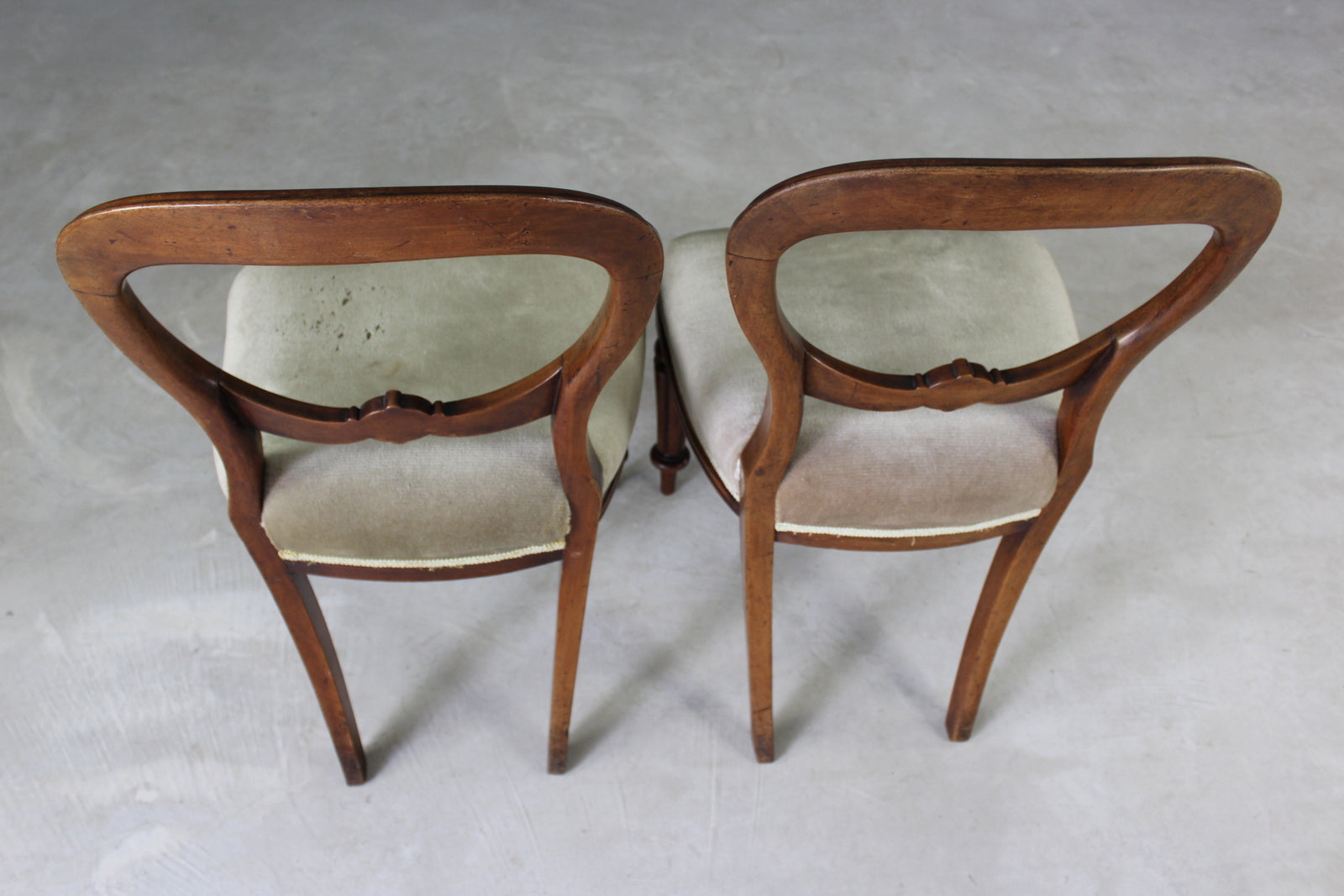 Pair Mahogany Balloon Back Dining Chairs - Kernow Furniture