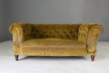 Antique Chesterfield Sofa - Kernow Furniture