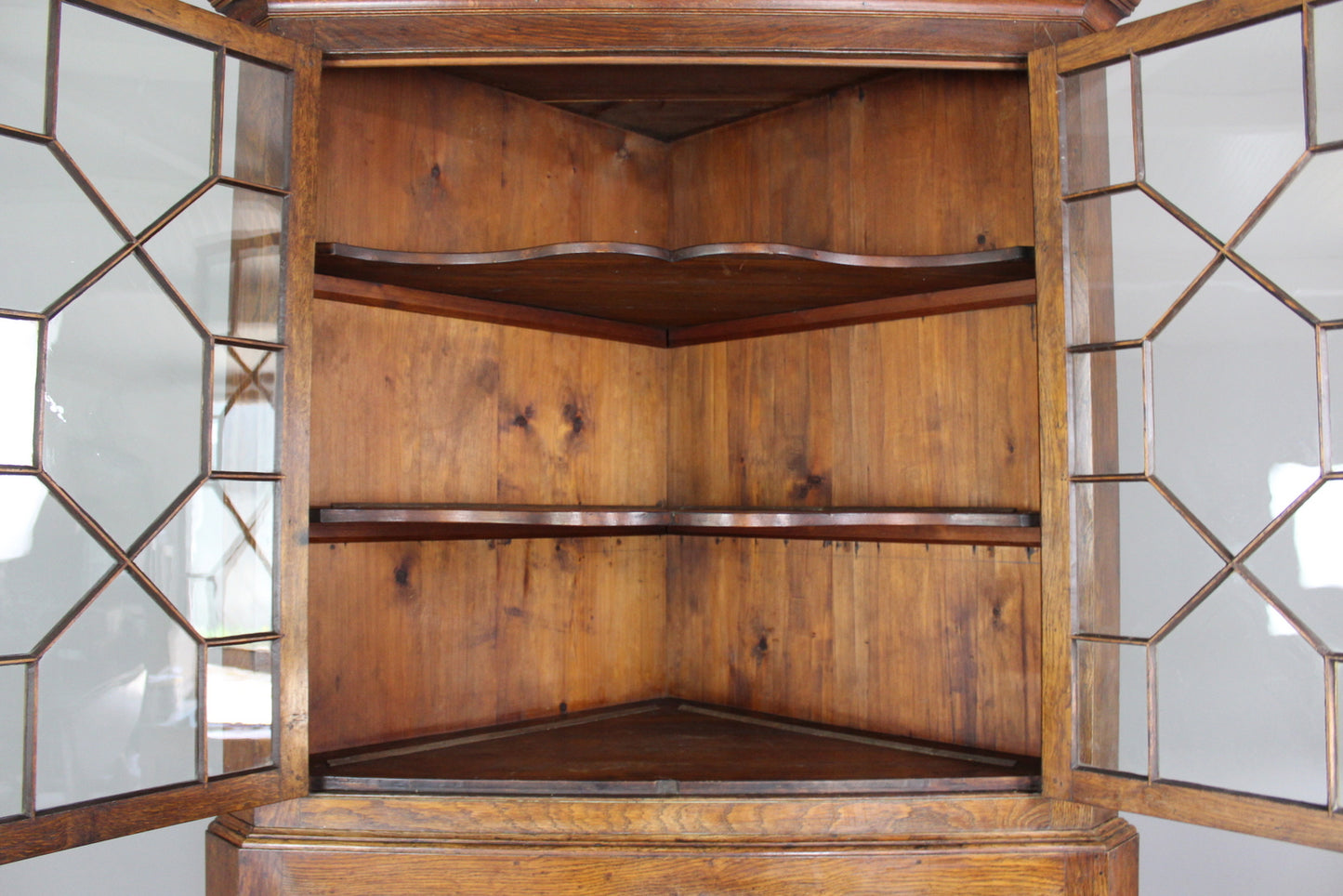 Antique Oak Astragal Glazed Corner Cabinet - Kernow Furniture