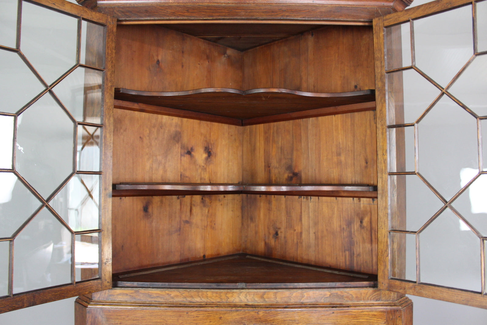 Antique Oak Astragal Glazed Corner Cabinet - Kernow Furniture