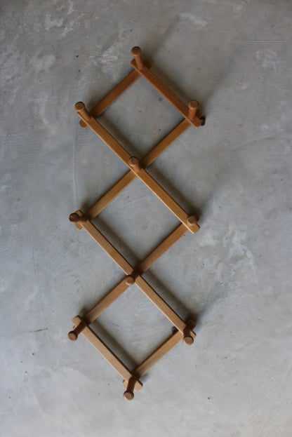 Vintage Beech Tea Towel Holder - Kernow Furniture