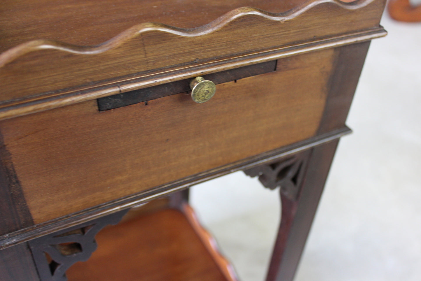 Small Mahogany Side Table - Kernow Furniture