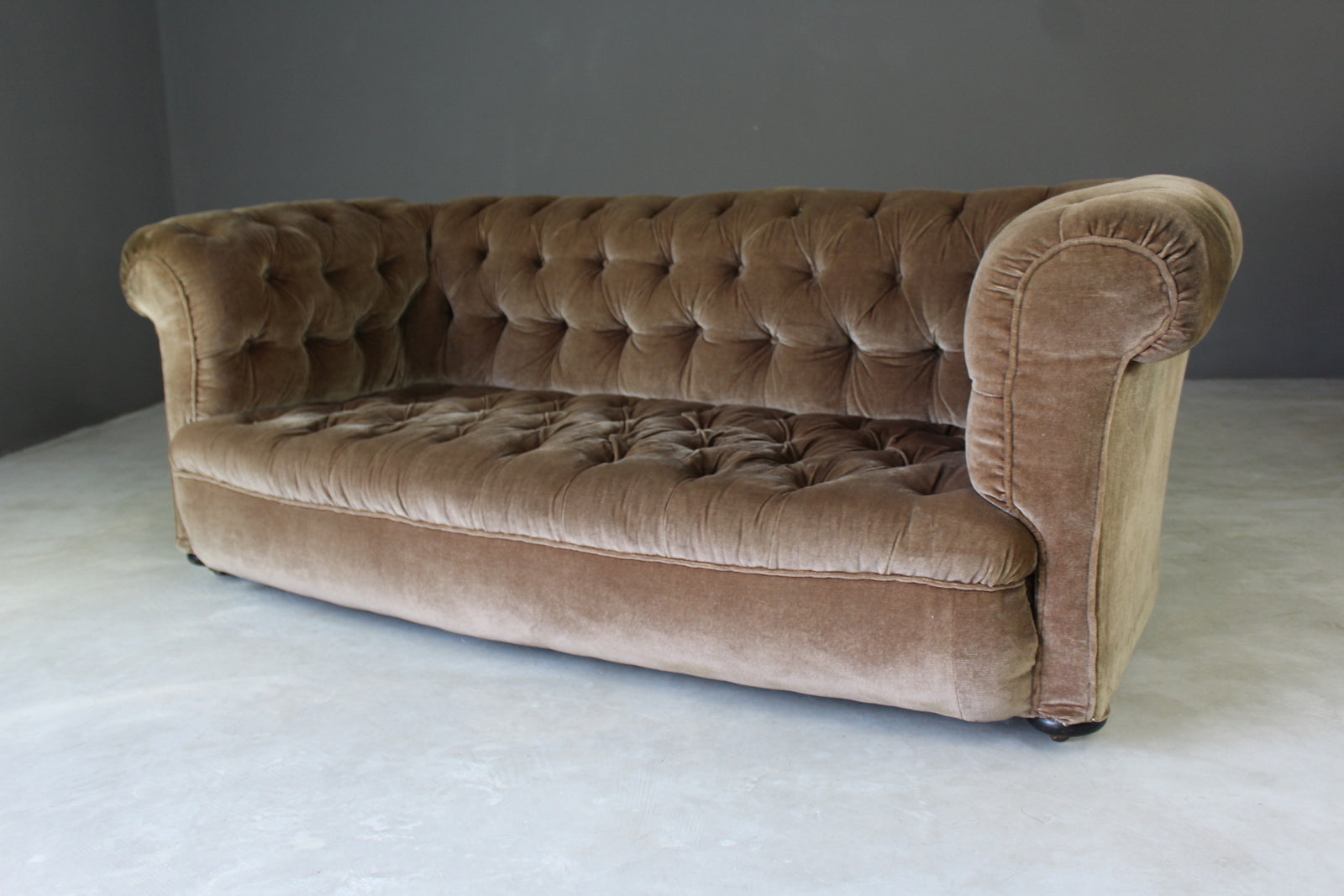 Antique Chesterfield Sofa - Kernow Furniture