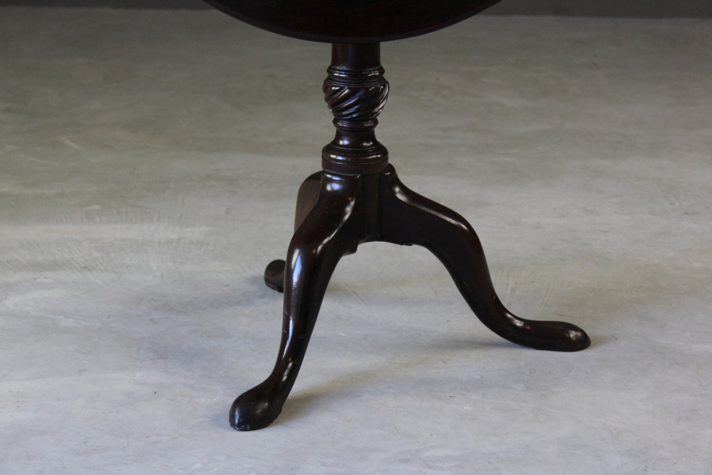 Mahogany Tripod Occasional Table - Kernow Furniture