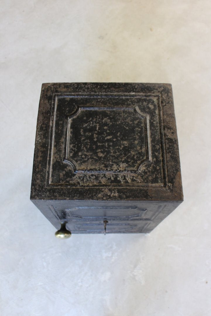 J Jones Antique Cast Iron Safe - Kernow Furniture