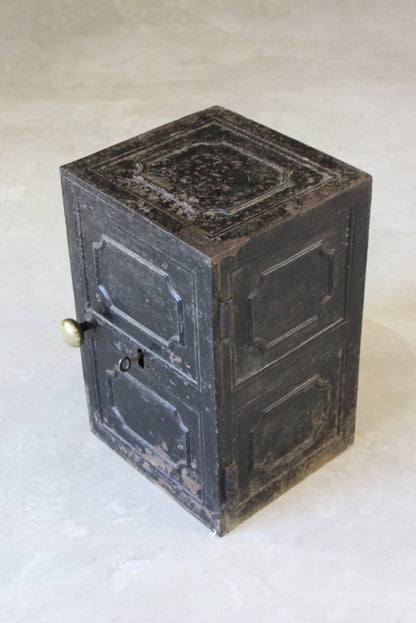 J Jones Antique Cast Iron Safe - Kernow Furniture