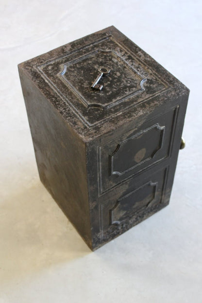 J Jones Antique Cast Iron Safe - Kernow Furniture