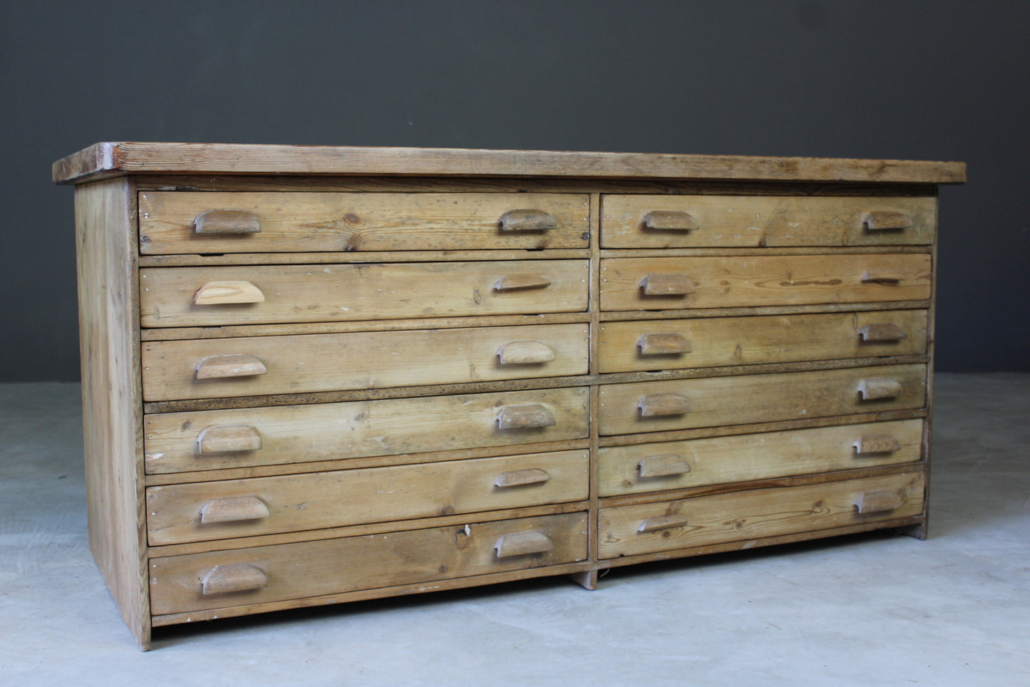 Pine Plan Chest of Drawers - Kernow Furniture