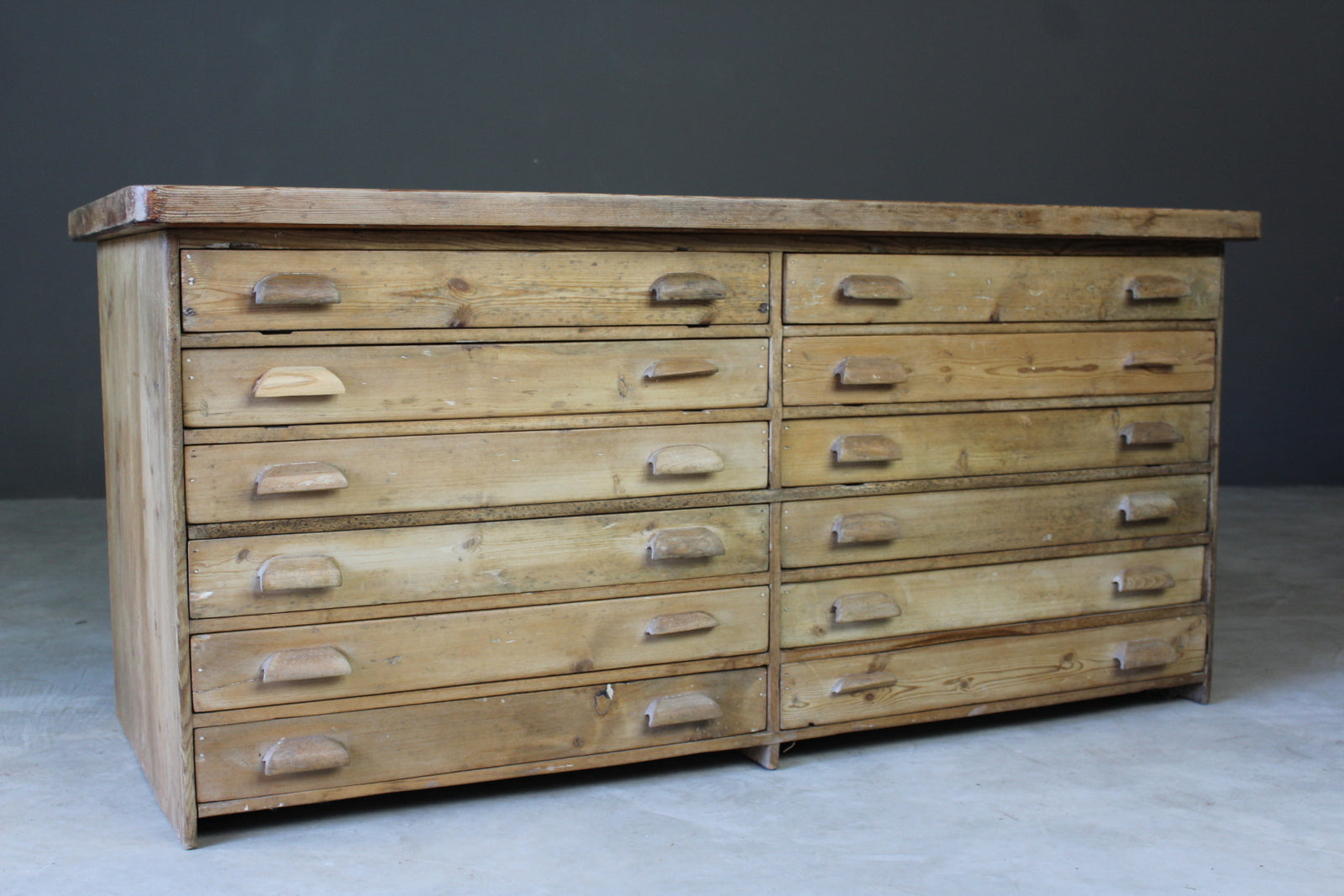 Pine Plan Chest of Drawers - Kernow Furniture