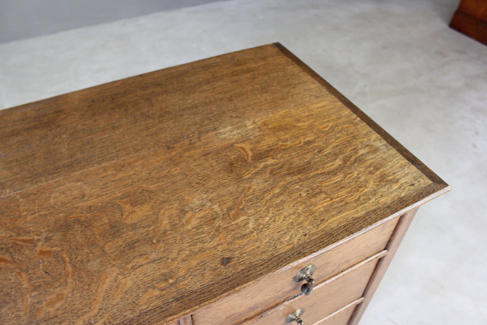 17th Century Style Oak Chest of Drawers - Kernow Furniture