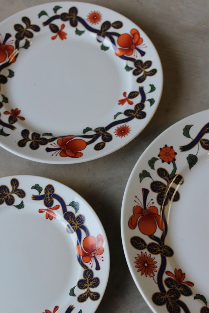 Royal Worcester Grainger Imari Plates - Kernow Furniture