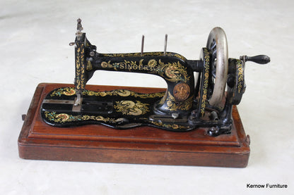 Singer Fiddle Base Sewing Machine - Kernow Furniture