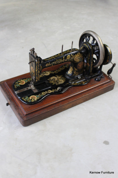 Singer Fiddle Base Sewing Machine - Kernow Furniture
