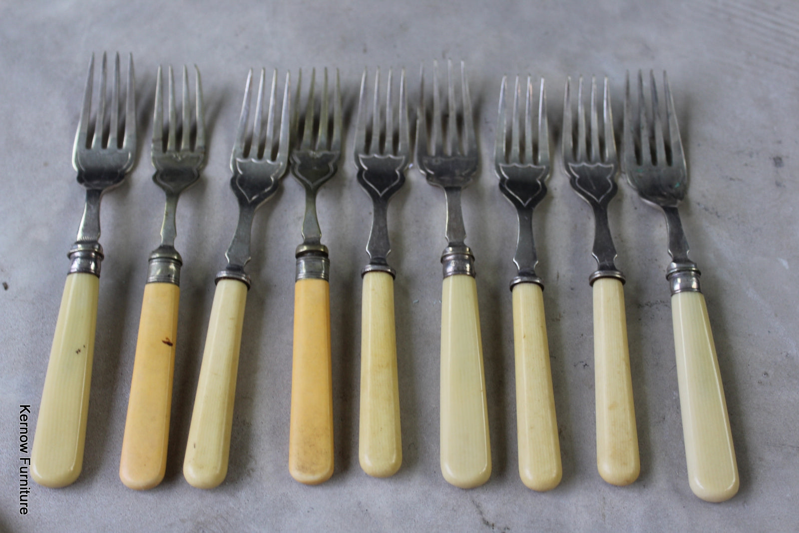 Vintage Fish Knives & Forks - Kernow Furniture