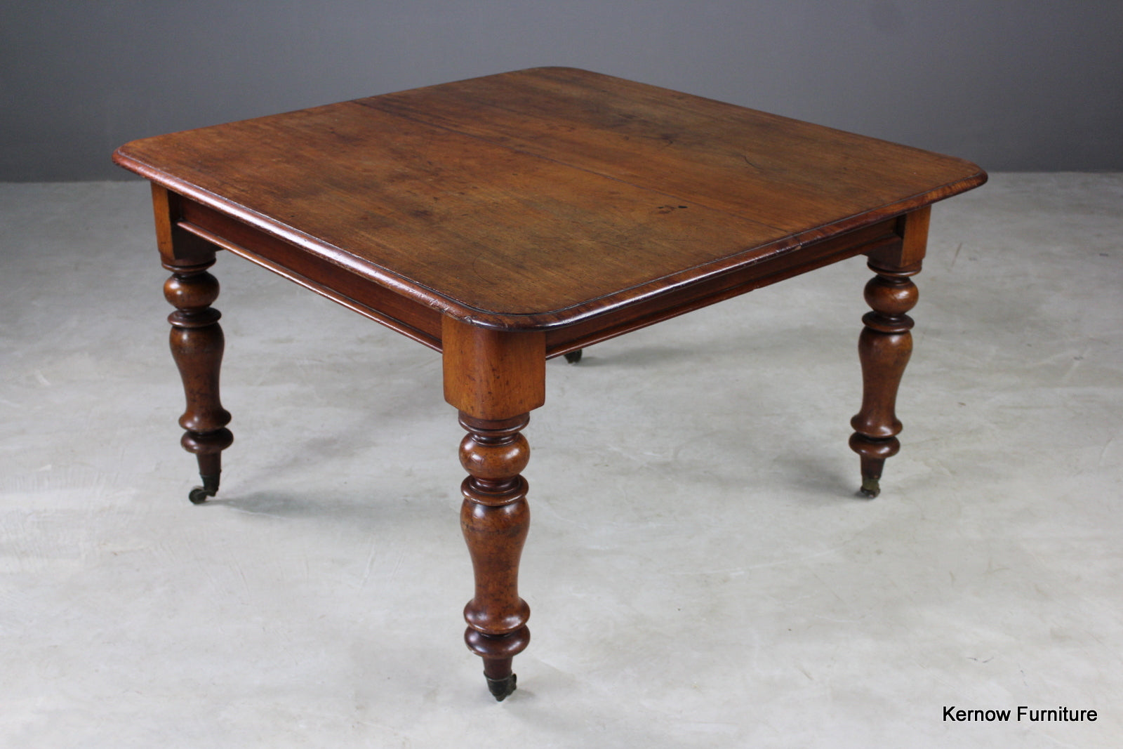 Antique Victorian Mahogany Extending Dining Table - Kernow Furniture