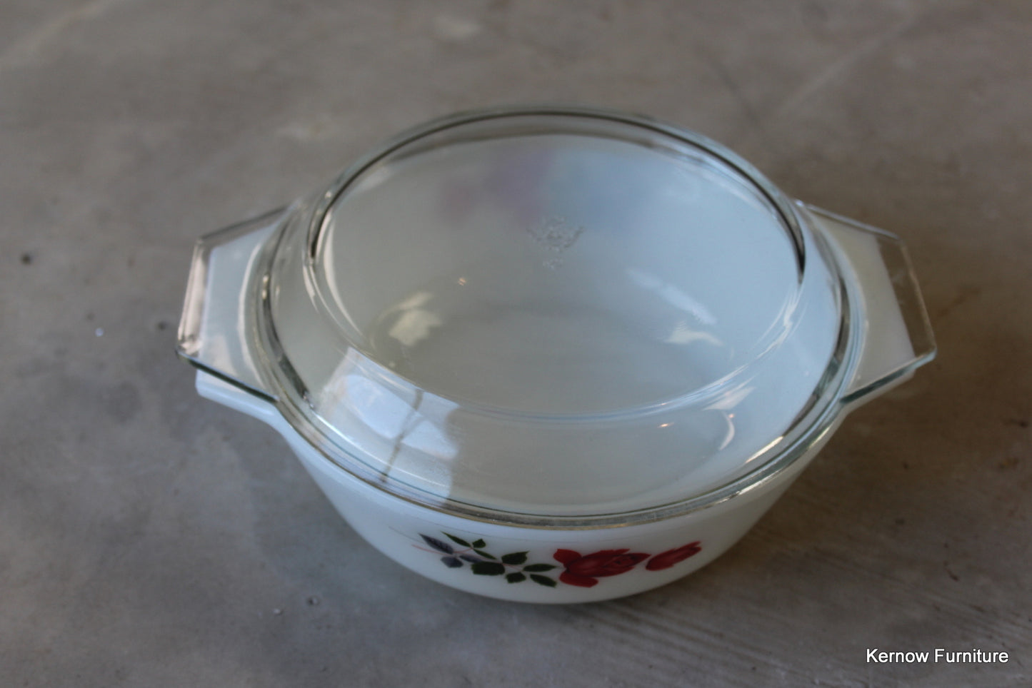 JAJ Pyrex Rose Small Casserole - Kernow Furniture