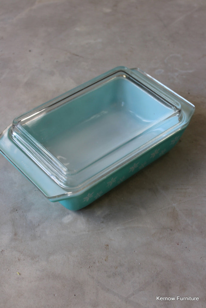 Blue Rectangular Pyrex Casserole Dish - Kernow Furniture