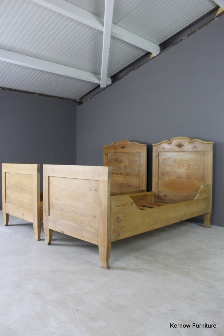 Pair Pine French Style Single Beds - Kernow Furniture