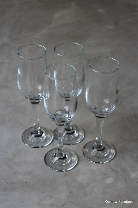 4 Champagne Flutes - Kernow Furniture