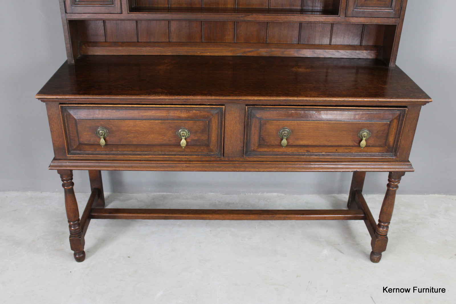 Traditional Dark Oak Dresser - Kernow Furniture