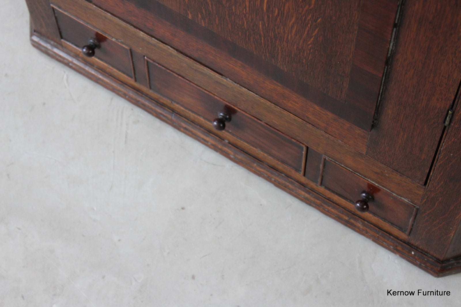 Antique Oak Corner Cupboard - Kernow Furniture