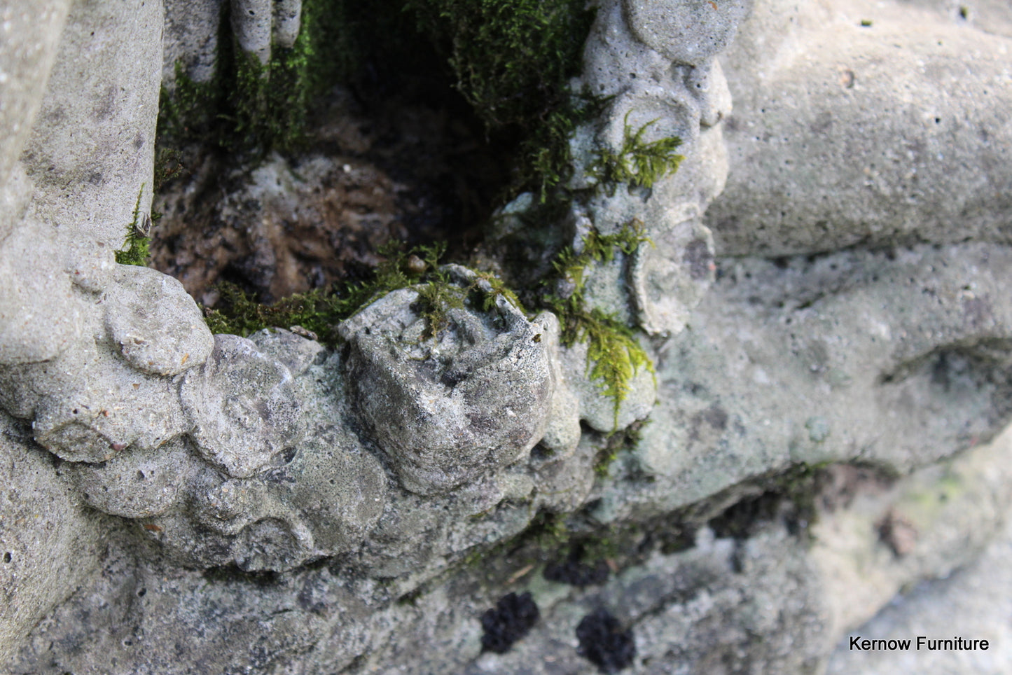 Weathered Bird Bath - Kernow Furniture