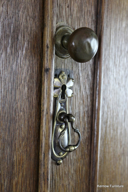 Early 20th Century Oak Cupboard - Kernow Furniture