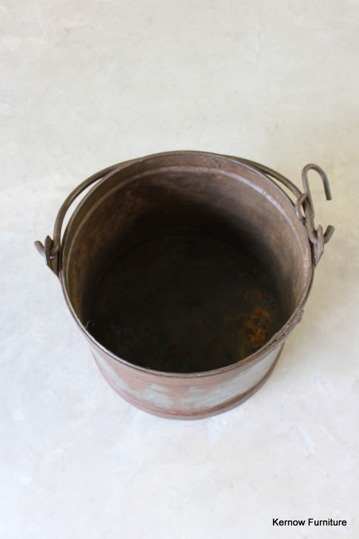 Large Rustic Iron Bucket - Kernow Furniture