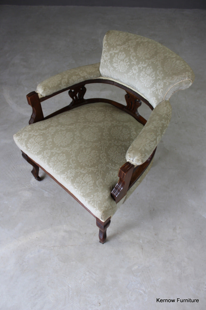 Victorian Tub Chair - Kernow Furniture