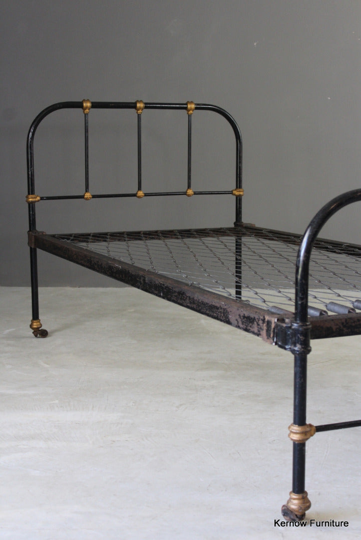 Victorian Single Bed - Kernow Furniture