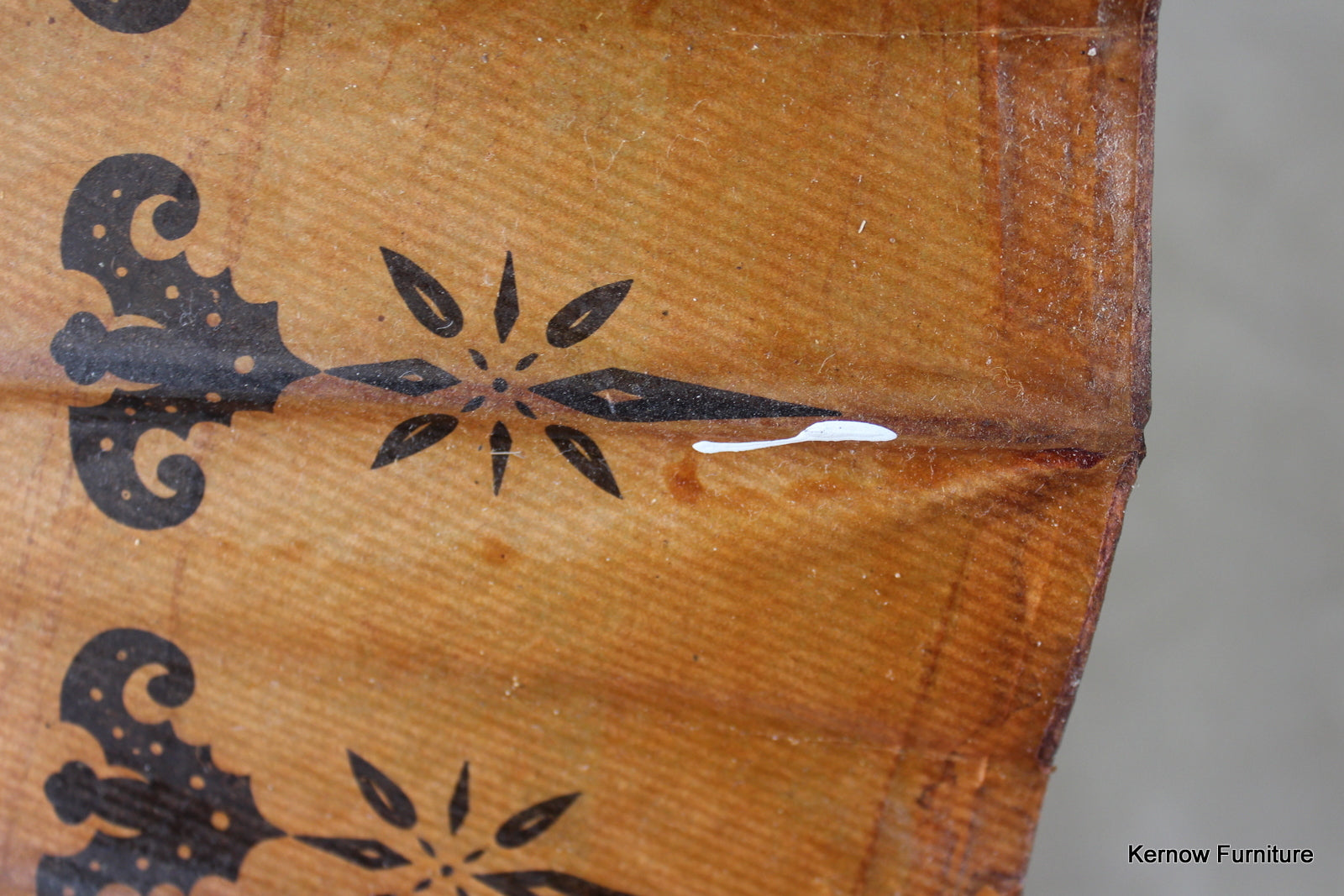 Oriental Paper Parasol - Kernow Furniture