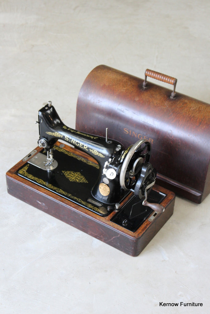 Singer Sewing Machine 99K - Kernow Furniture