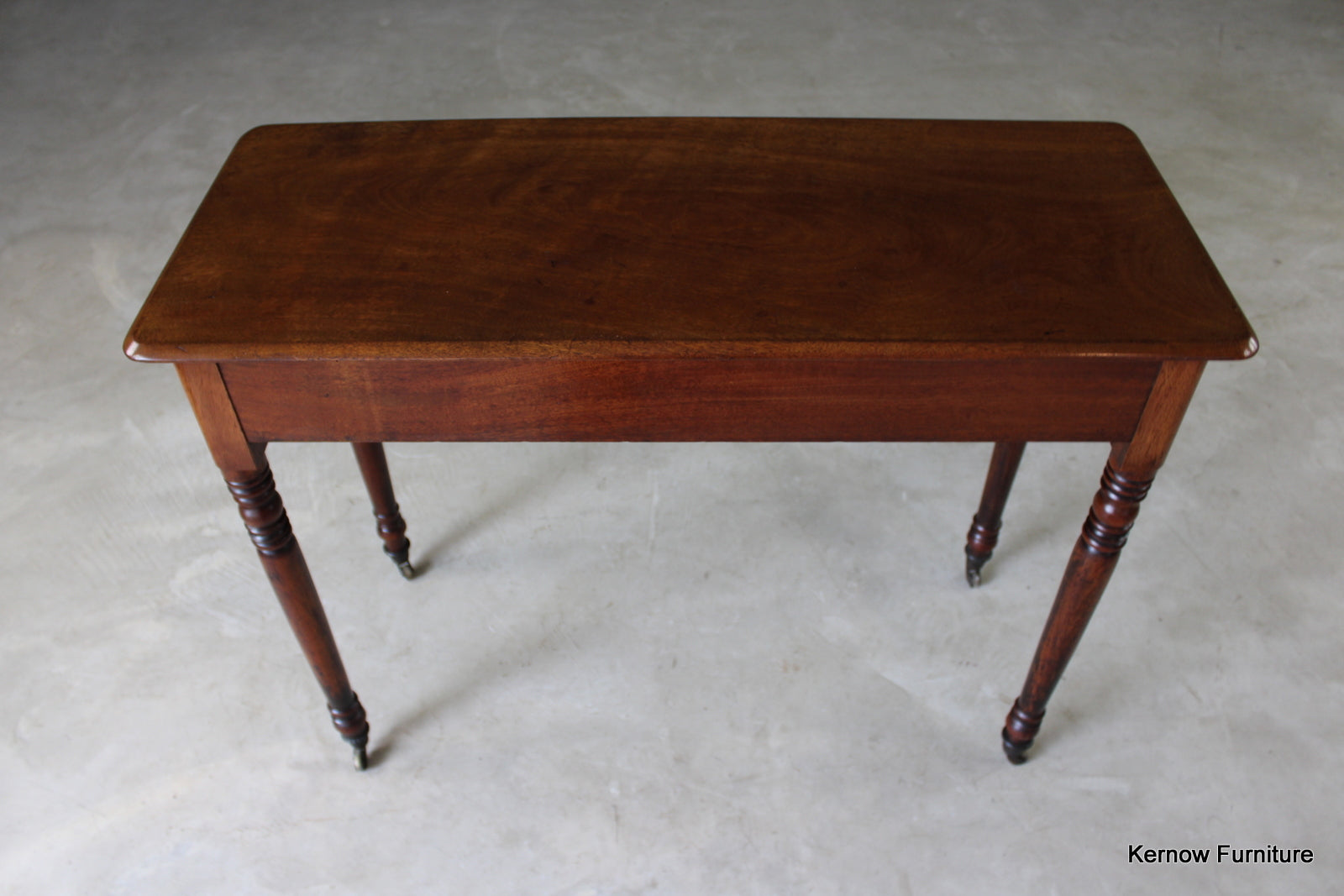 Victorian Mahogany Side Table - Kernow Furniture