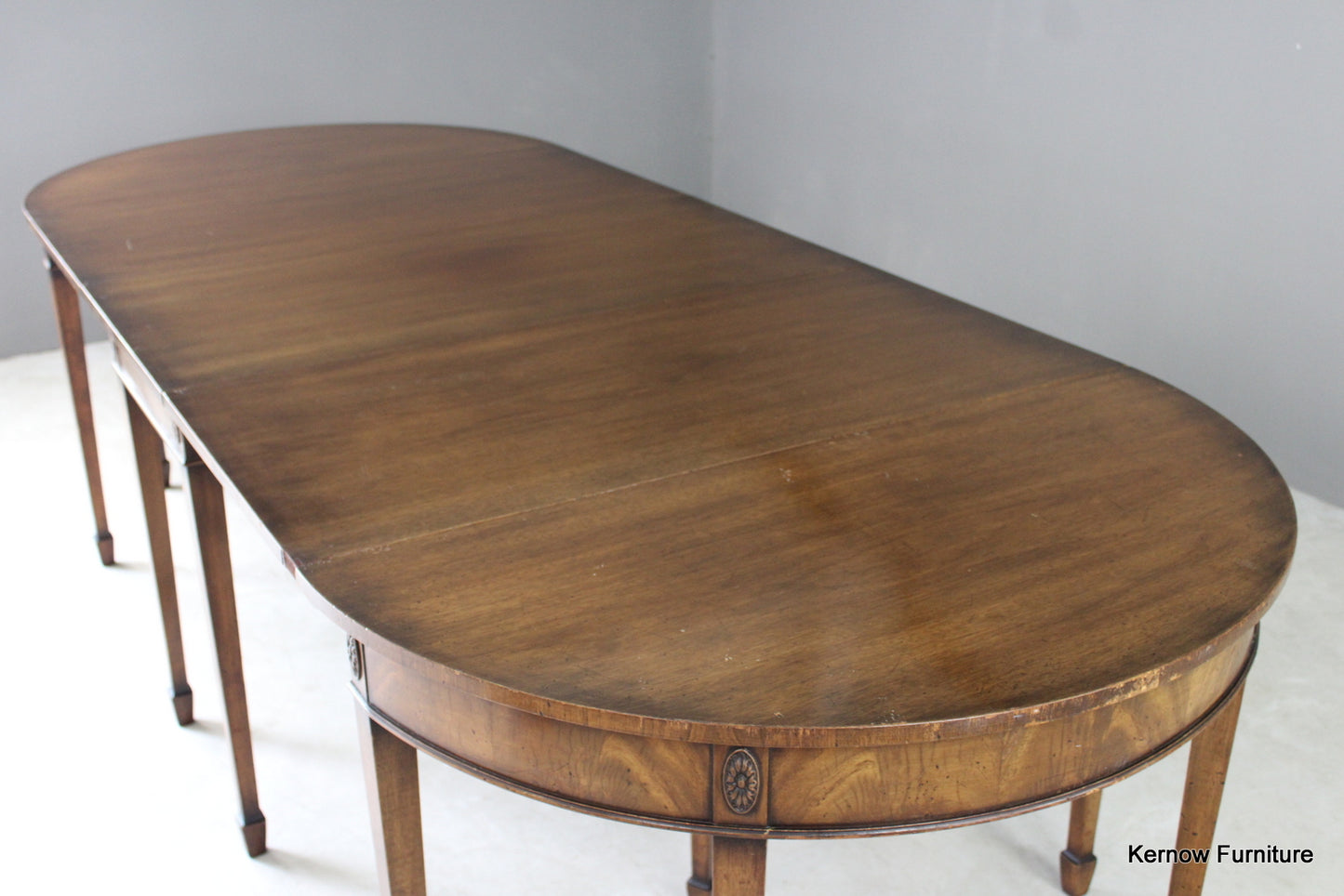 Antique Style Large Oval Extending Dining Table - Kernow Furniture