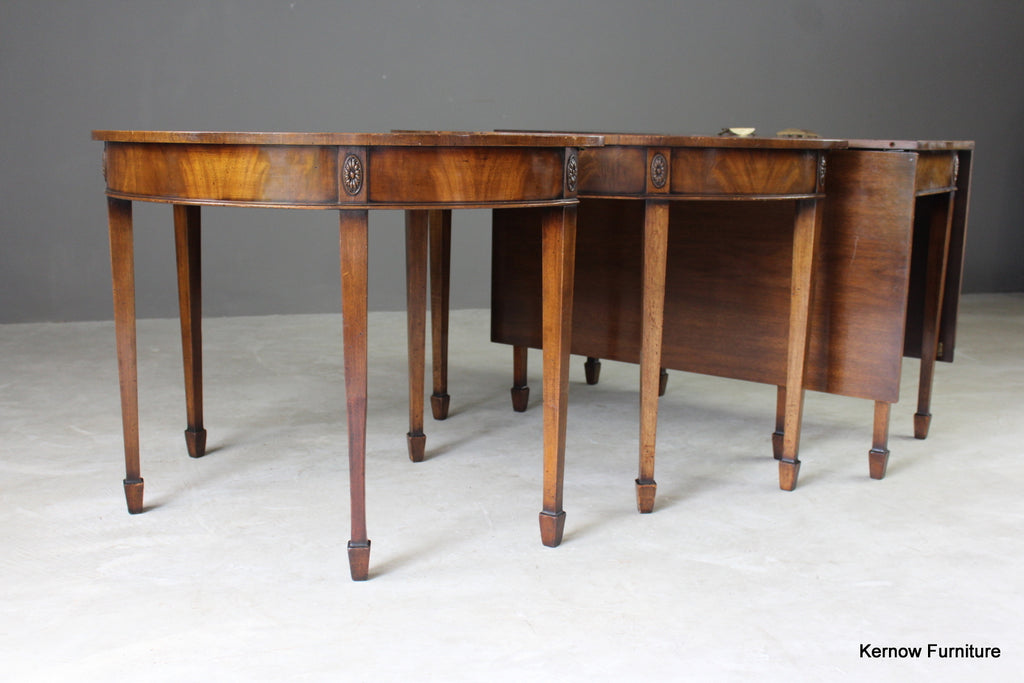 Antique Style Large Oval Extending Dining Table - Kernow Furniture